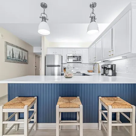 Romar Place 103-2